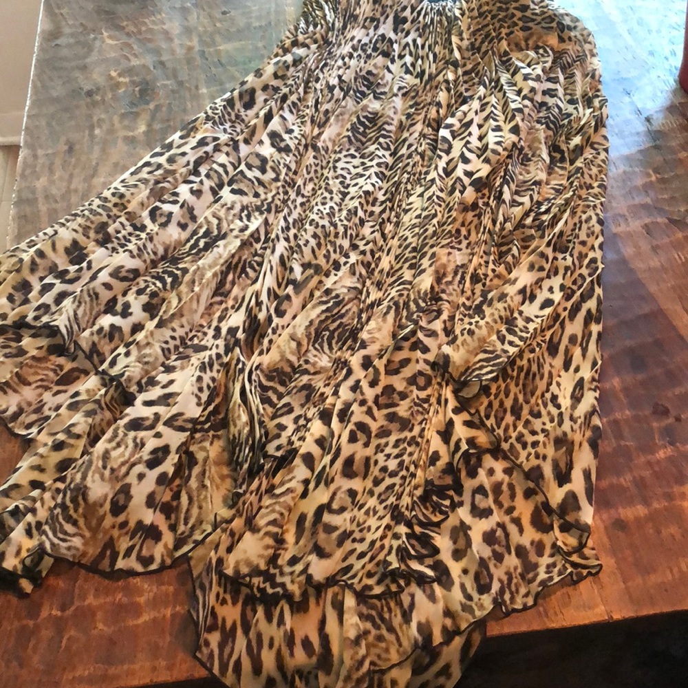 Skirt - Picture 2 of 2